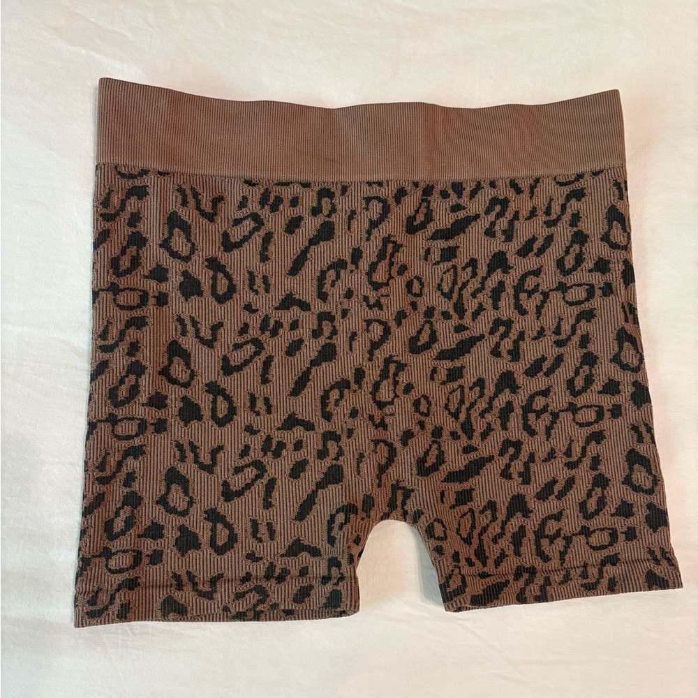 Bozzolo Animal Print Bike Shorts - Brown and Black